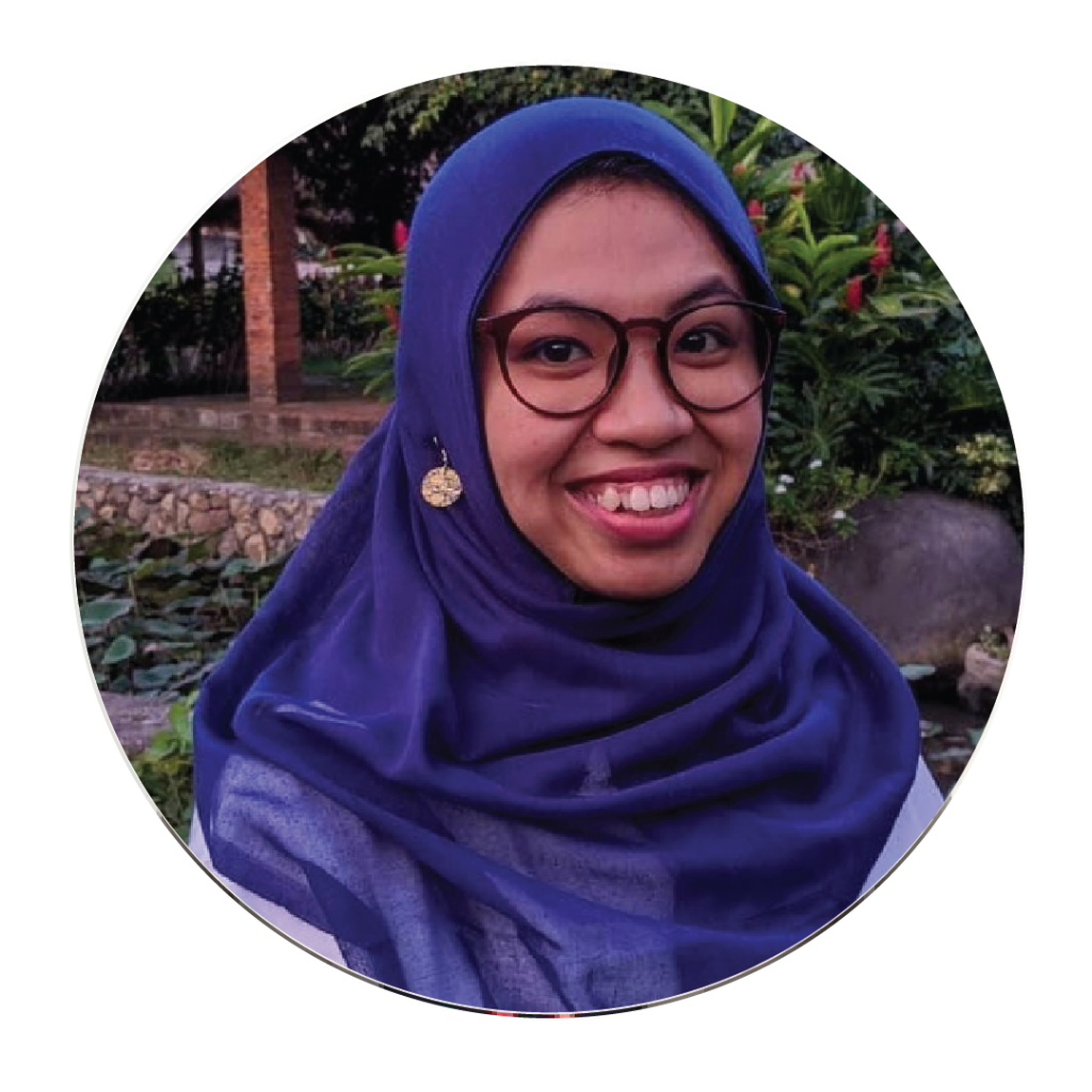 Foto arina dengan jilbab biru